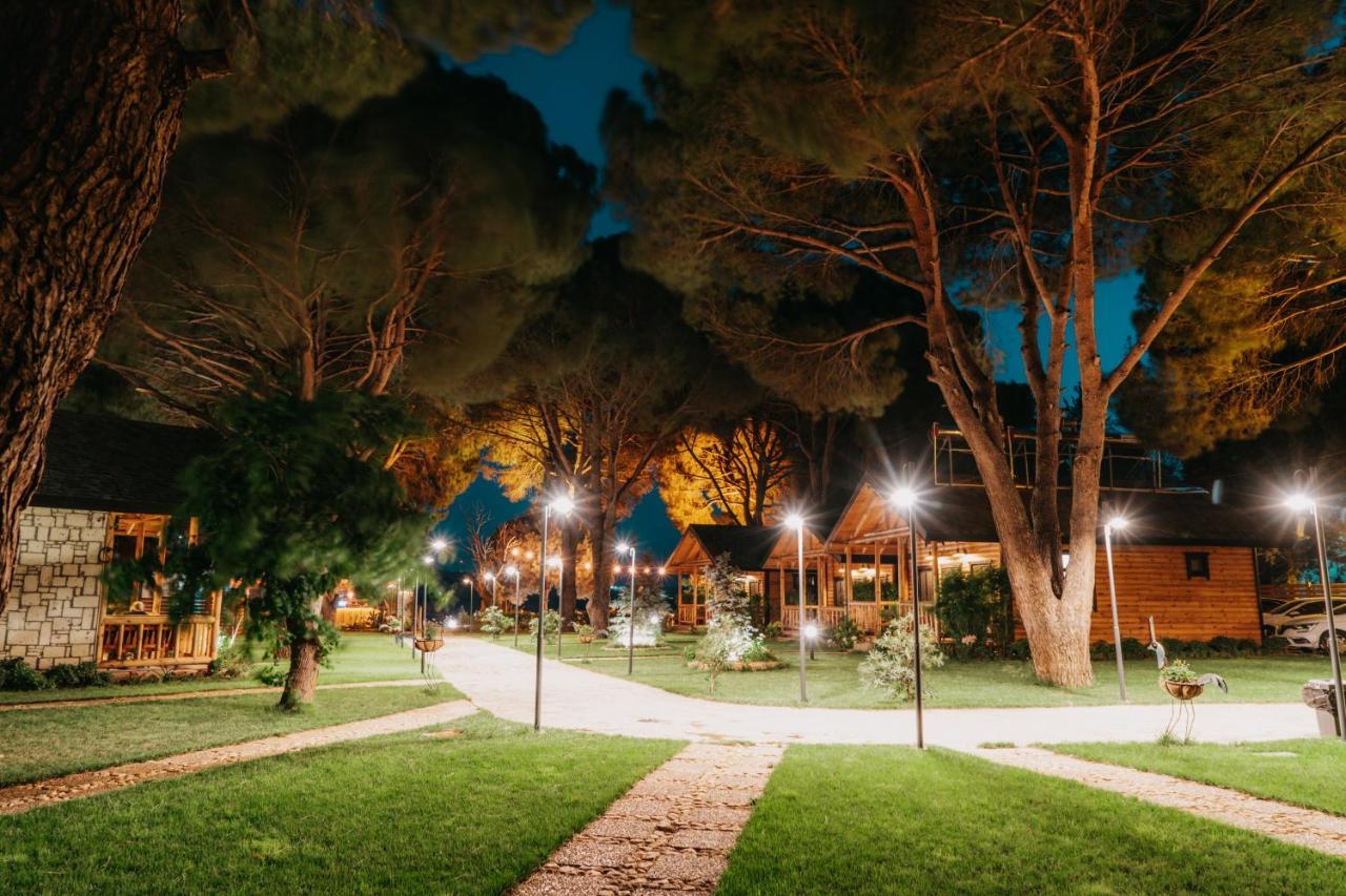 Pino Mar Luxury Bungalows Erdek Eksteriør bilde