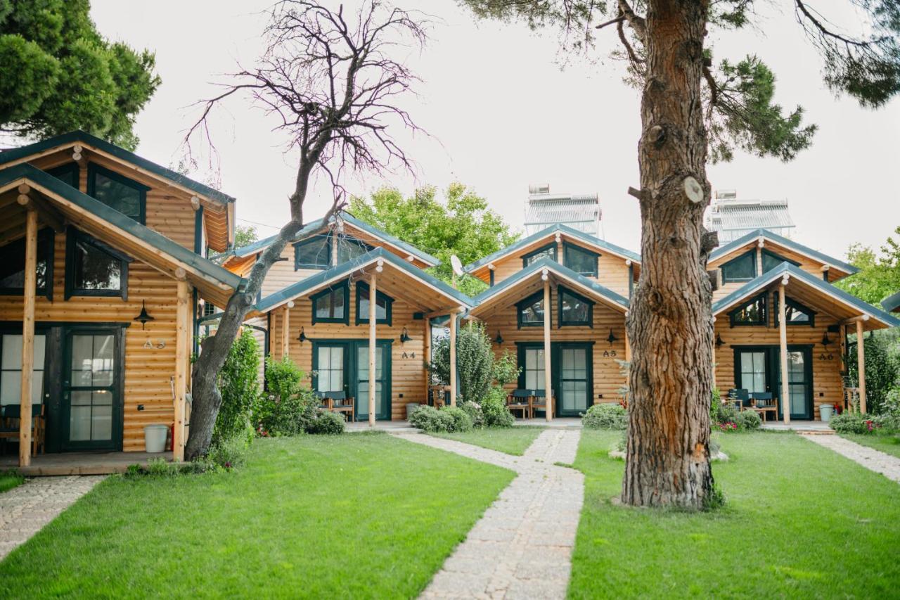Pino Mar Luxury Bungalows Erdek Eksteriør bilde
