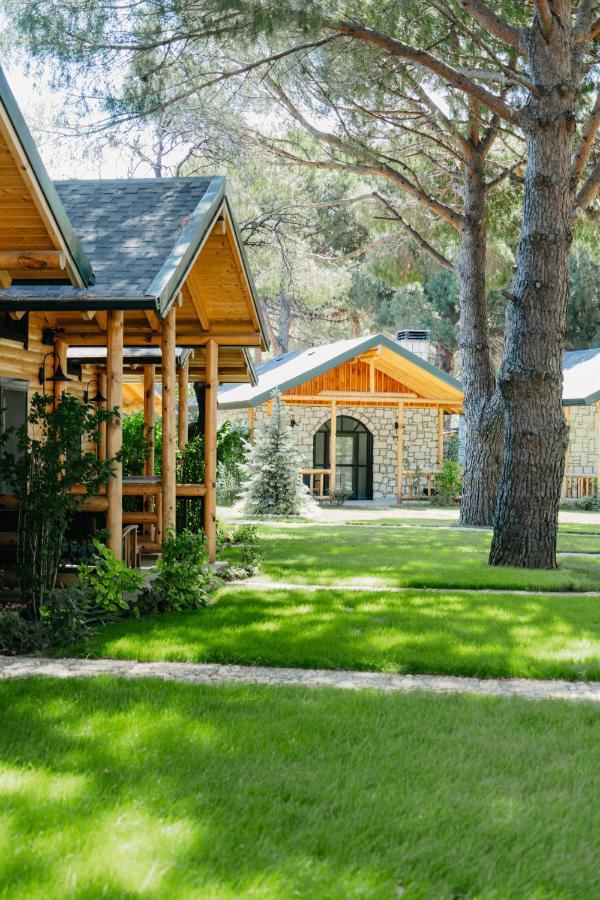 Pino Mar Luxury Bungalows Erdek Eksteriør bilde
